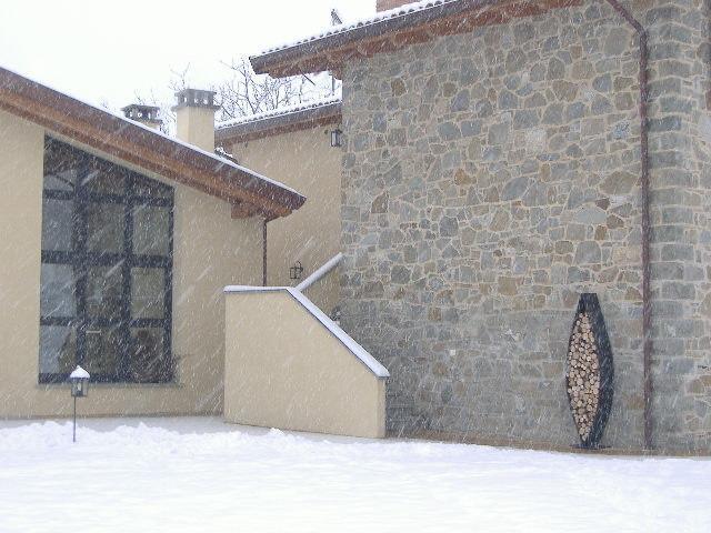 Borgo Pianello Holiday Homes And Winery Lizzano In Belvedere Exterior photo